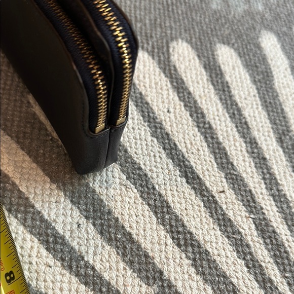 COACH SAFFIANO WRISTLET - Picture 3 of 9